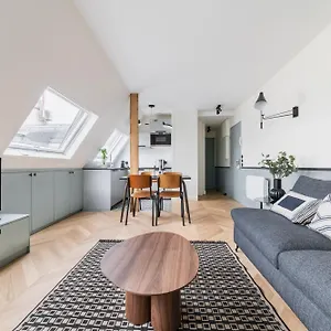 Apartment Brand New Luxury Flat In Champs Elysees - Triangle D'or, Paris