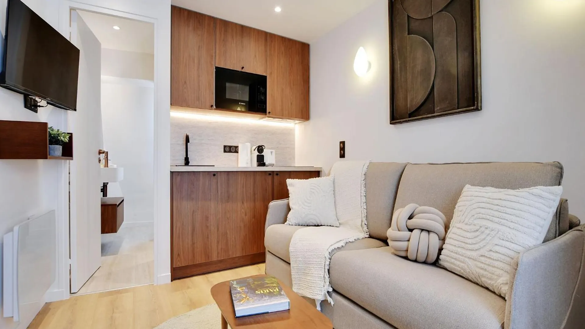 Modern Studio - 2P - Ac - Madeleine Saint-Lazare Paris France