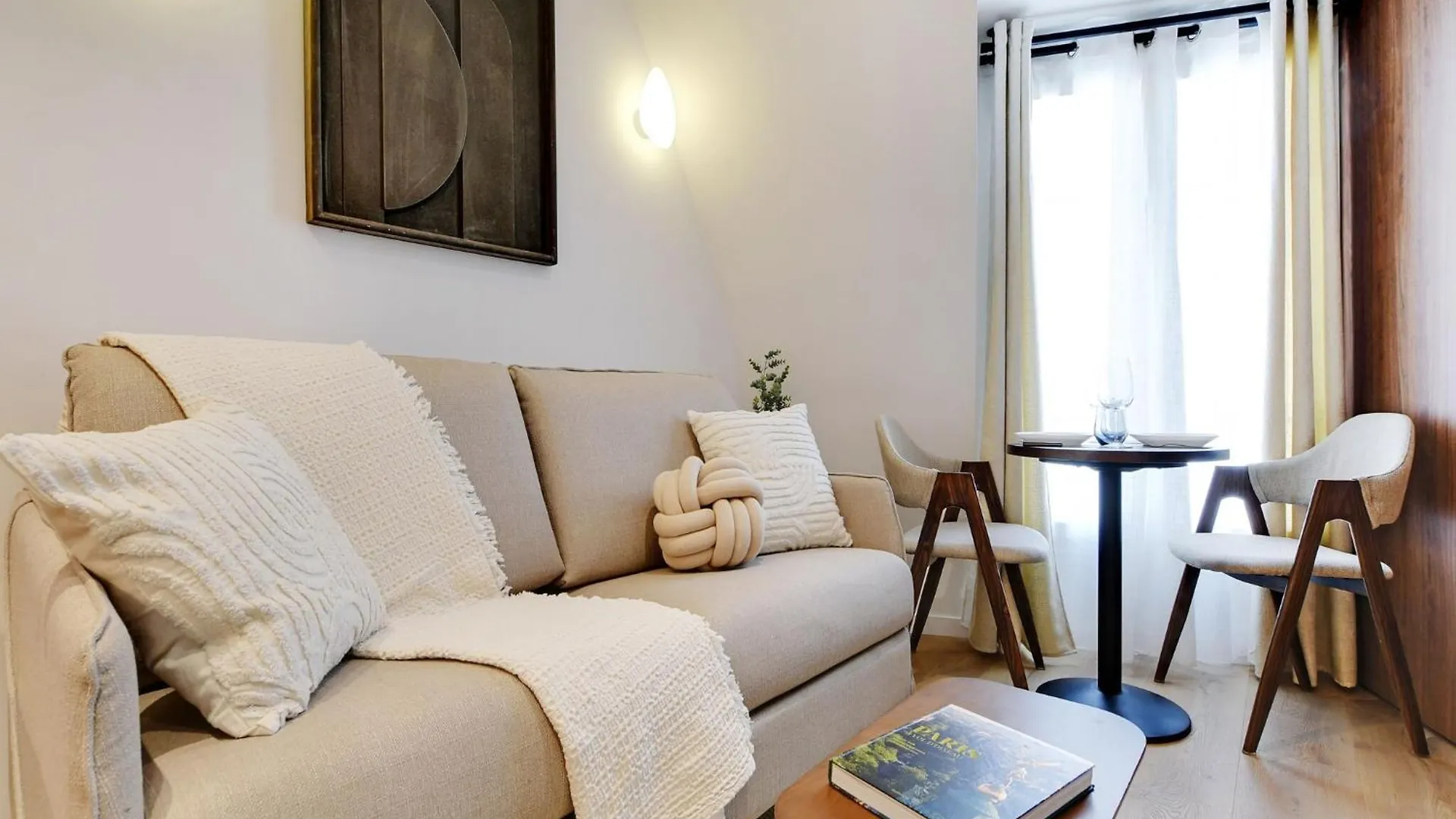 Modern Studio - 2P - Ac - Madeleine Saint-Lazare Paris